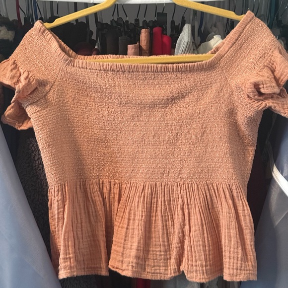 American Eagle Outfitters Tops - American Eagle 🦅 Women's Off-Shoulder Peplum Top - rust/peach color